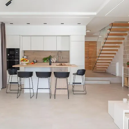 Beautiful Home In Zaboric With Sauna *