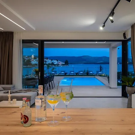 Beautiful Home In Zaboric With Sauna Semesterbostad Zaboric