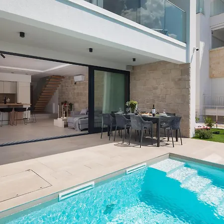 Beautiful Home In Zaboric With Sauna *